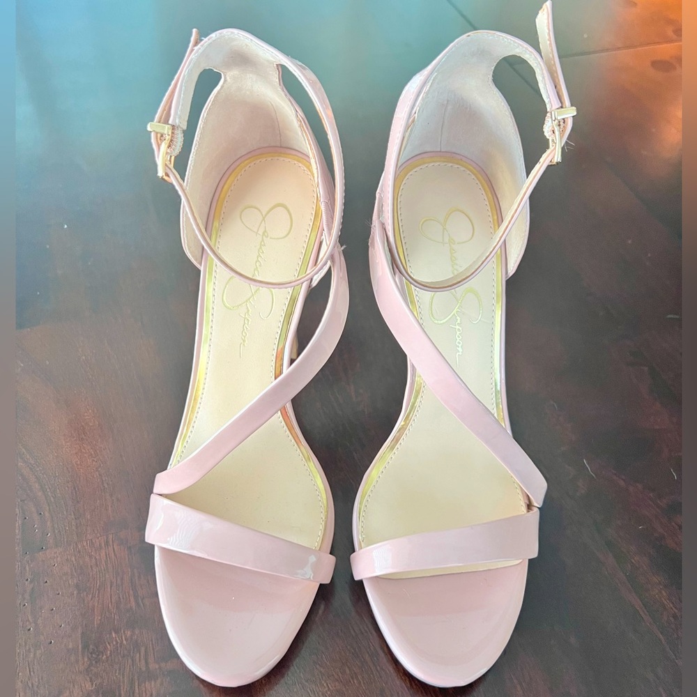 Jessica Simpson Strappy Heels in Pale Pink/Mild Mauve color. Size 9 1/2.